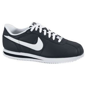 Black Basic Nike Cortez Leather ‘06 Sneakers